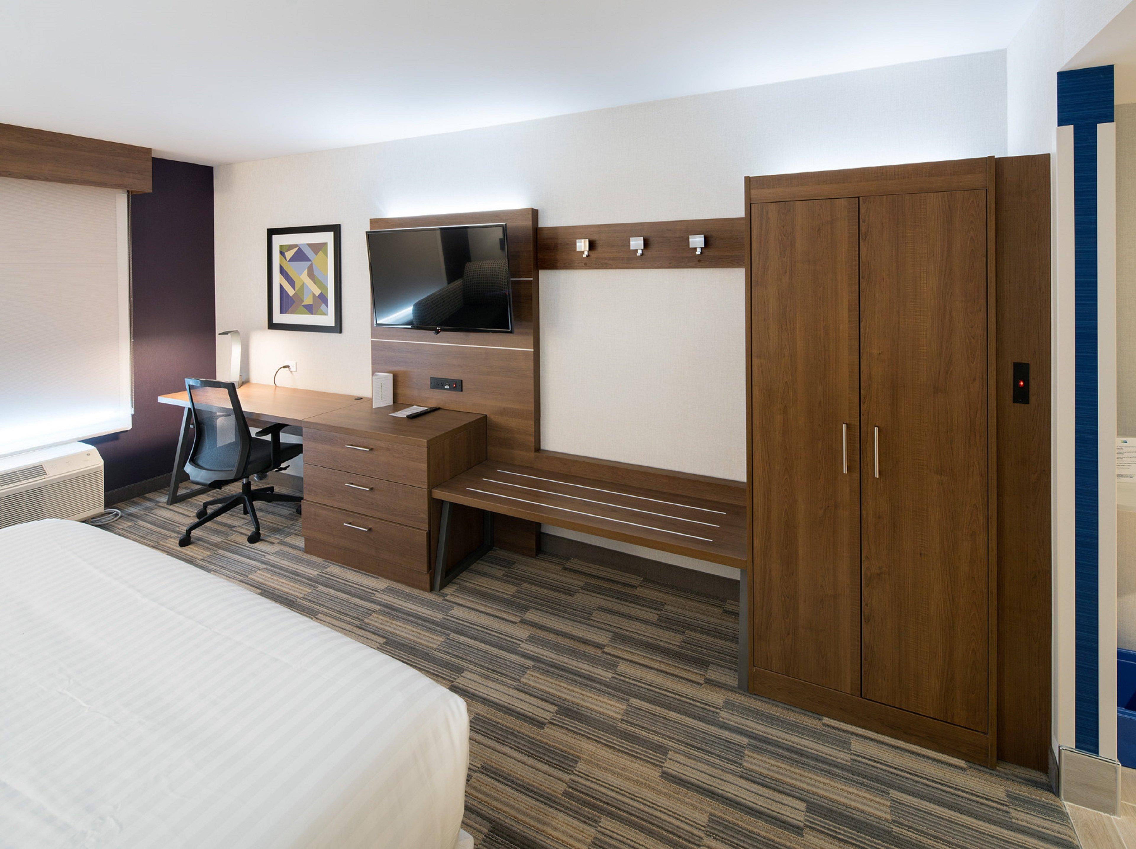 Holiday Inn Express - Red Deer North By Ihg Экстерьер фото