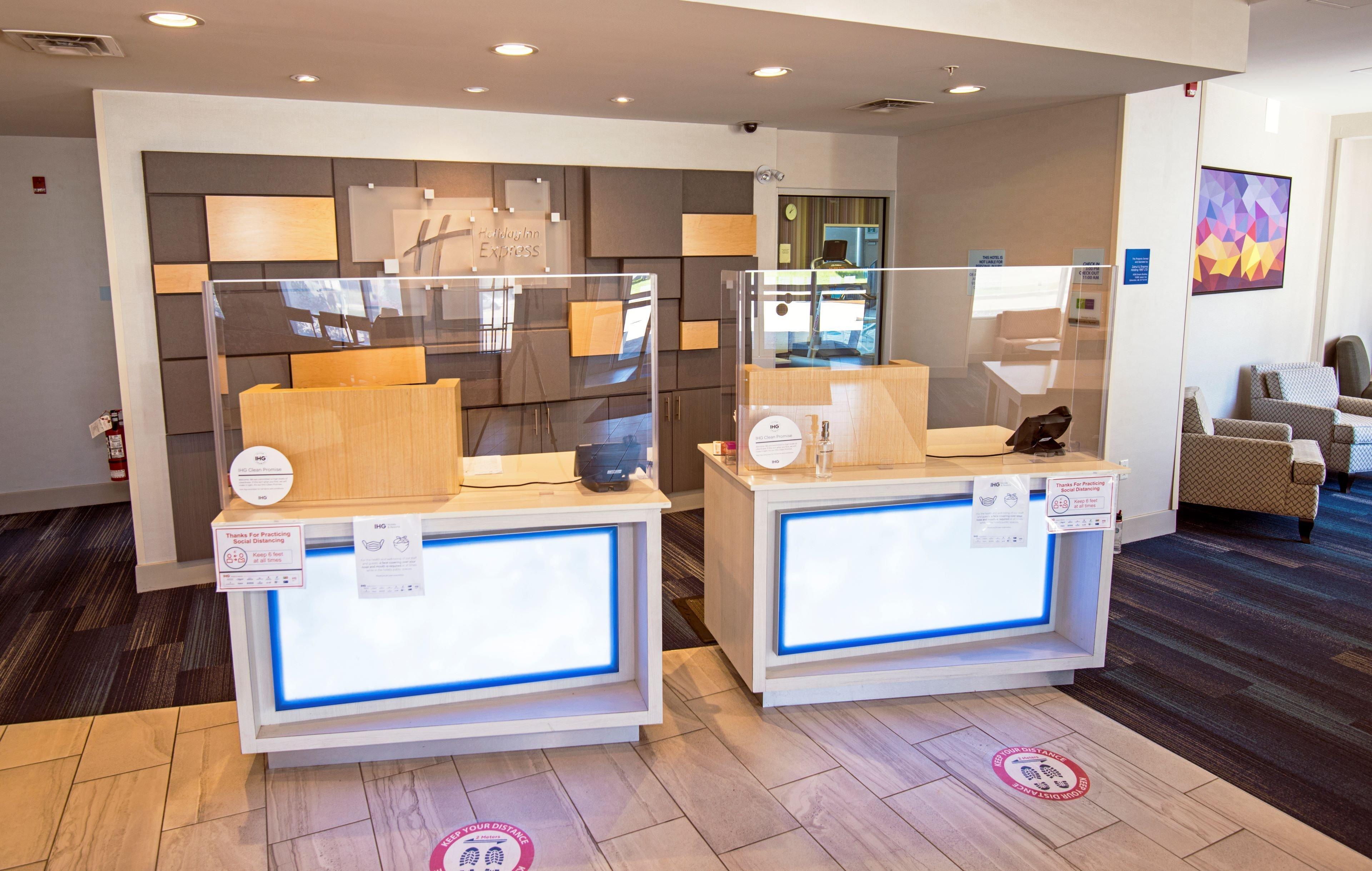 Holiday Inn Express - Red Deer North By Ihg Экстерьер фото