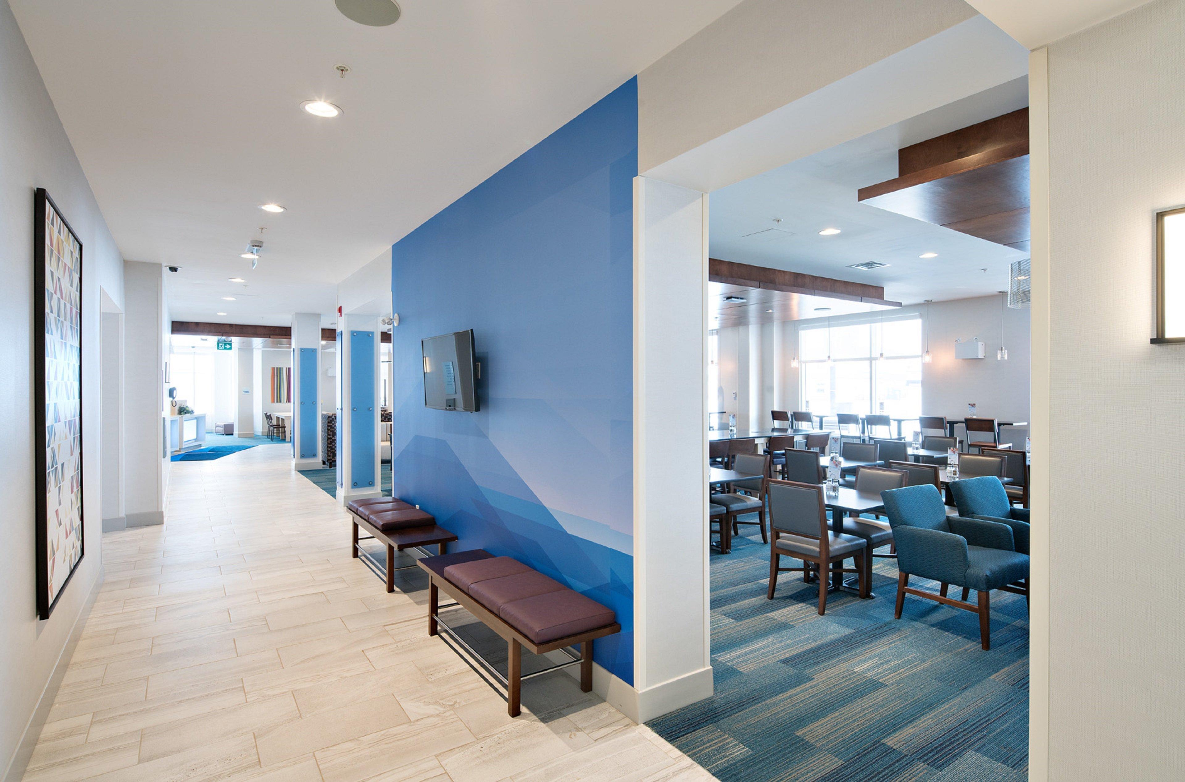 Holiday Inn Express - Red Deer North By Ihg Экстерьер фото