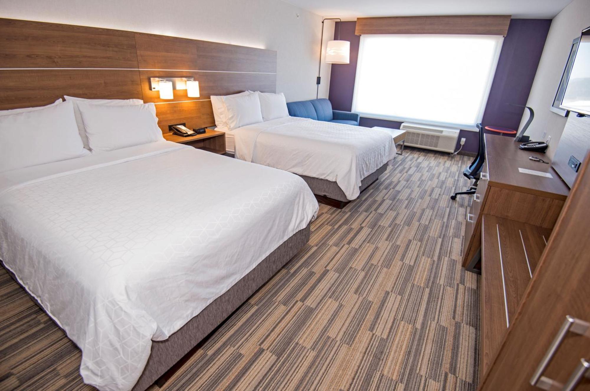 Holiday Inn Express - Red Deer North By Ihg Экстерьер фото